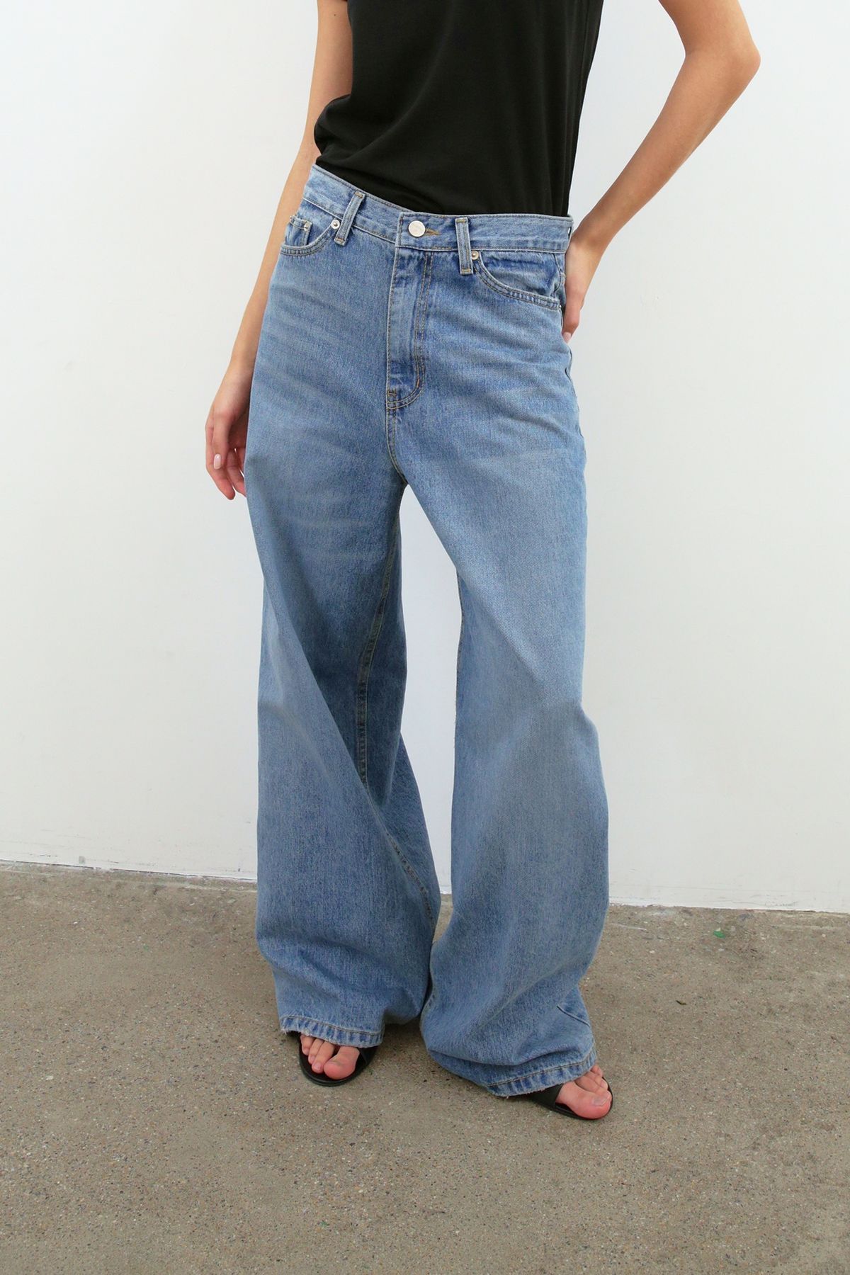 무아르무스(MUARMUS) 1990 Wide Denim