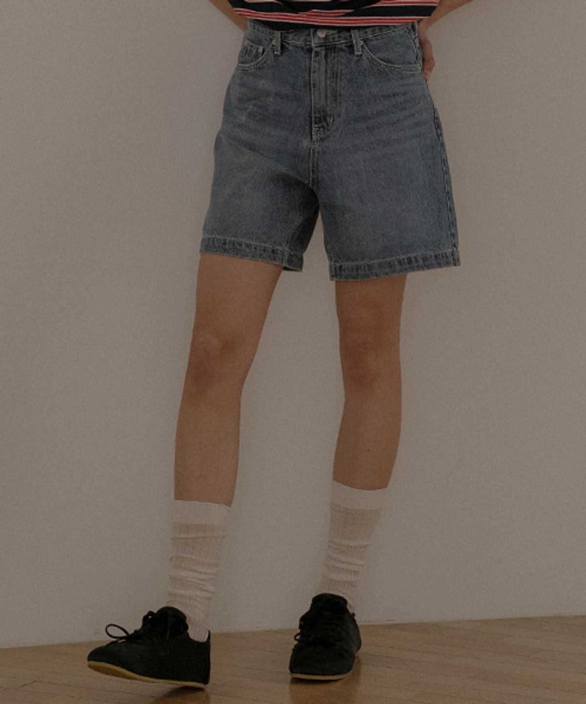 노운베러(KNOWNBETTER) Slop washing denim short [KNSS04PT02]_Blue