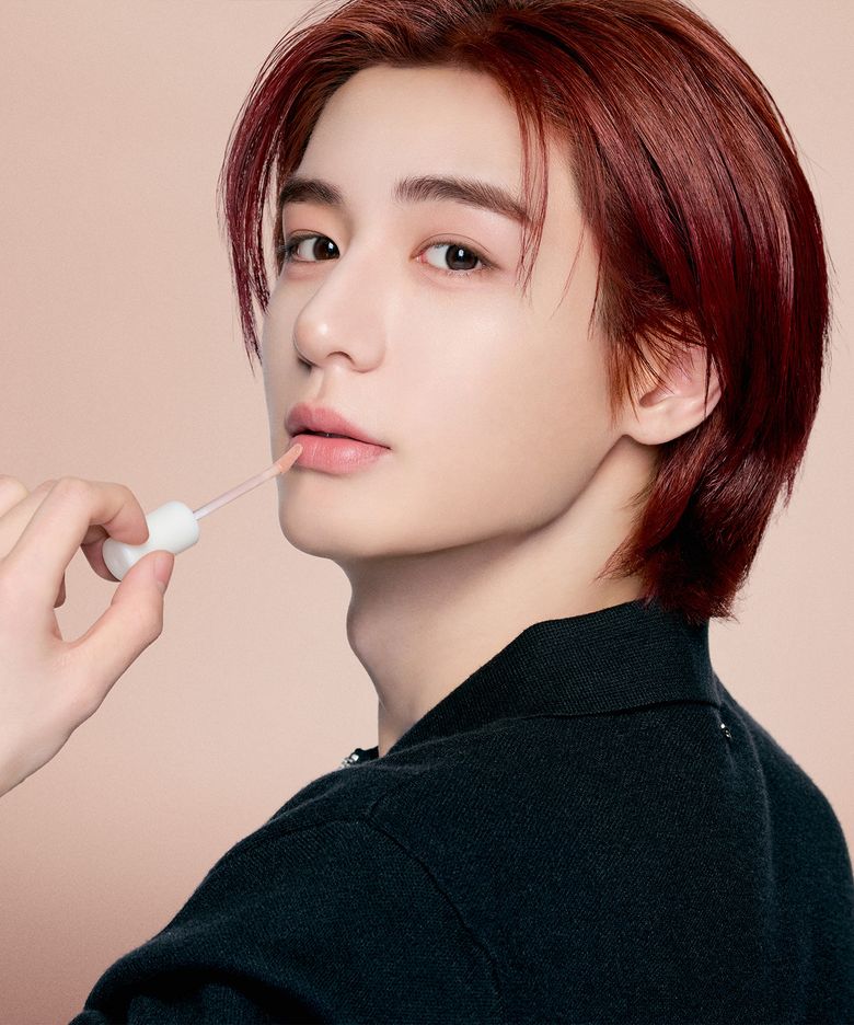도트 온 무드 올 커버 립 베이스