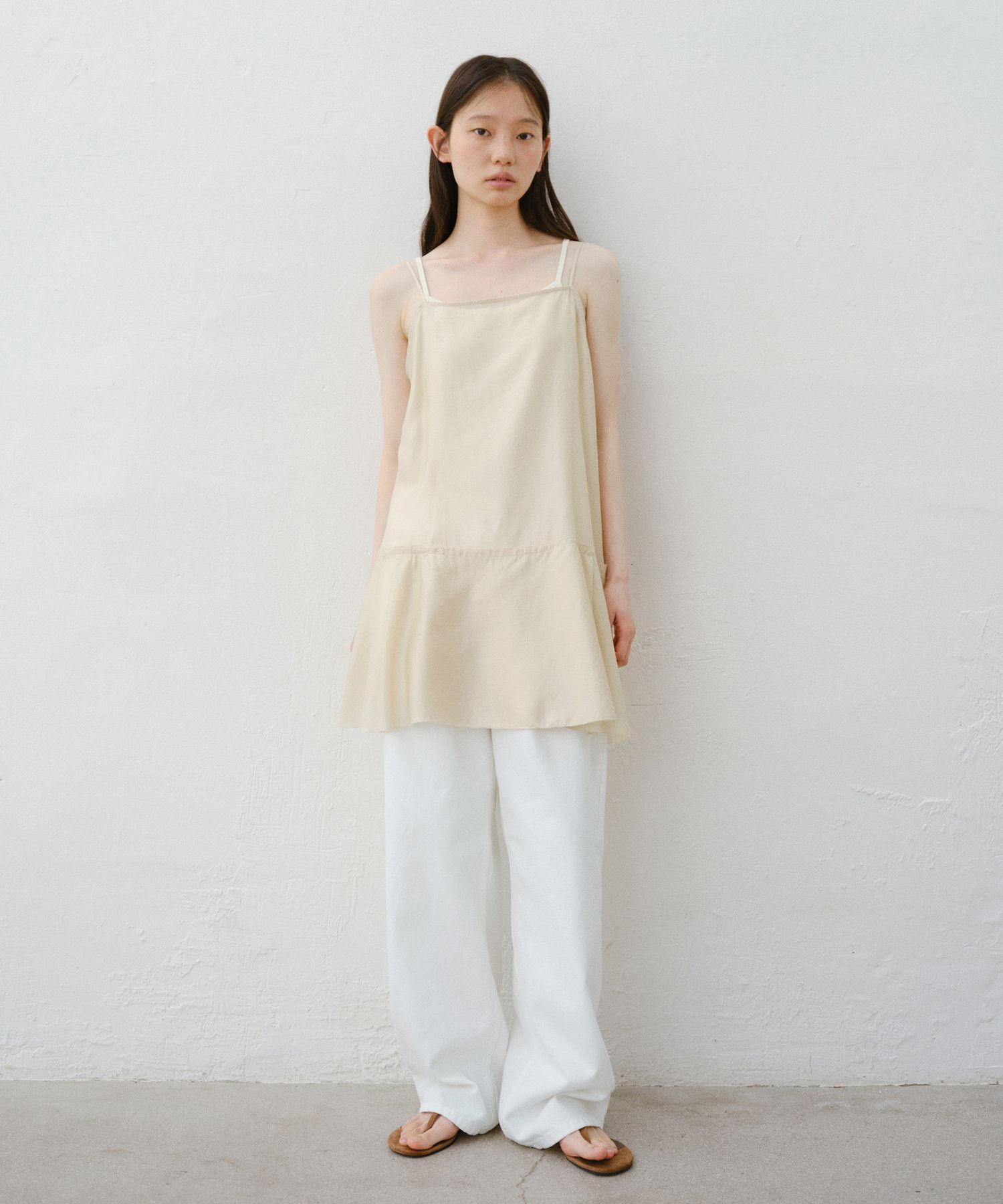 【韓国ブランド】ウエストカッティングミディワンピースN327 Lace Ladies キャミワンピース ロングワンピース ノースリーブ