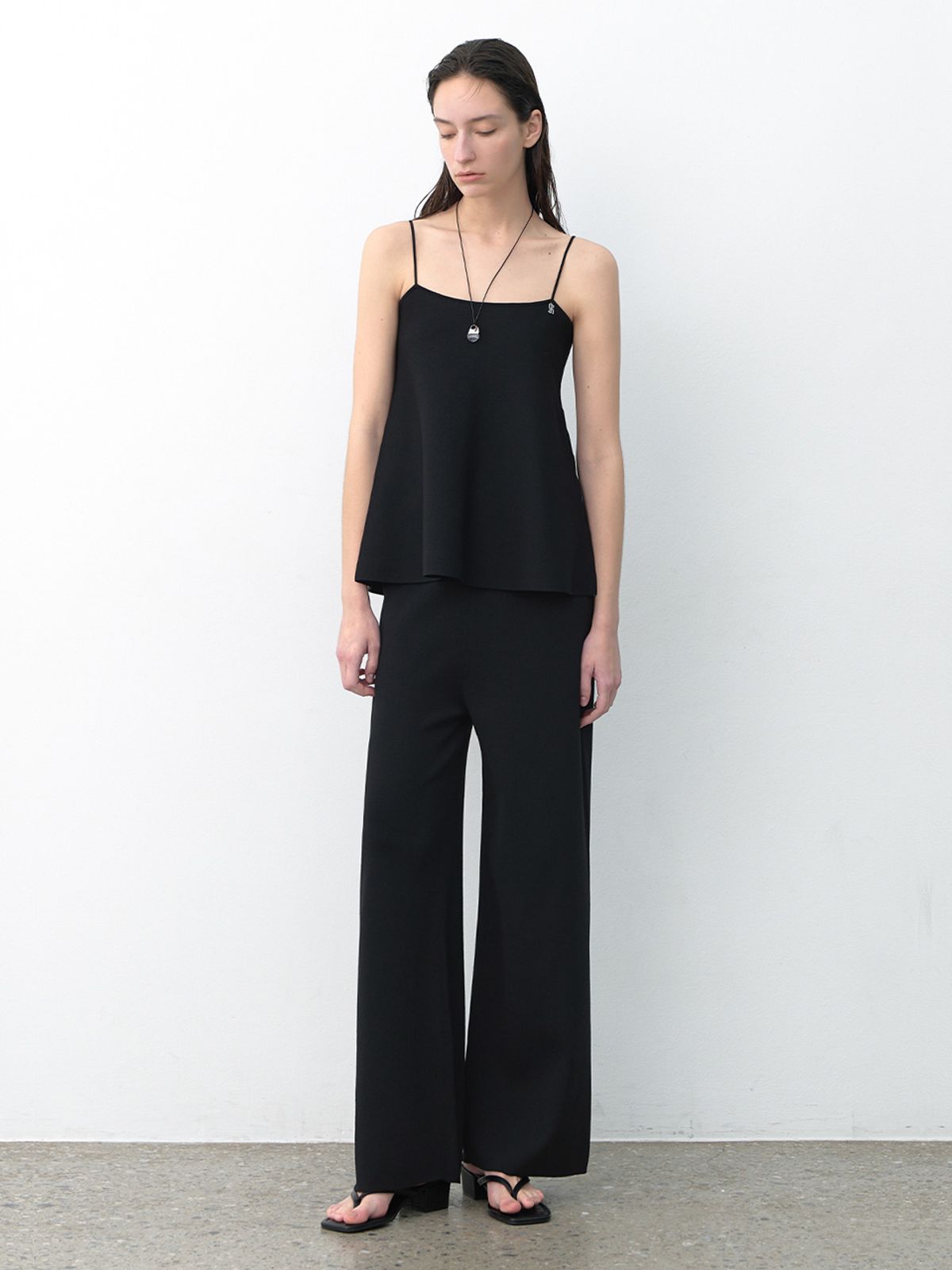아틀리에 나인(ATELIER NAIN) ANNA SEMI WIDE SET-UP KNIT PANTS(PT-5640)