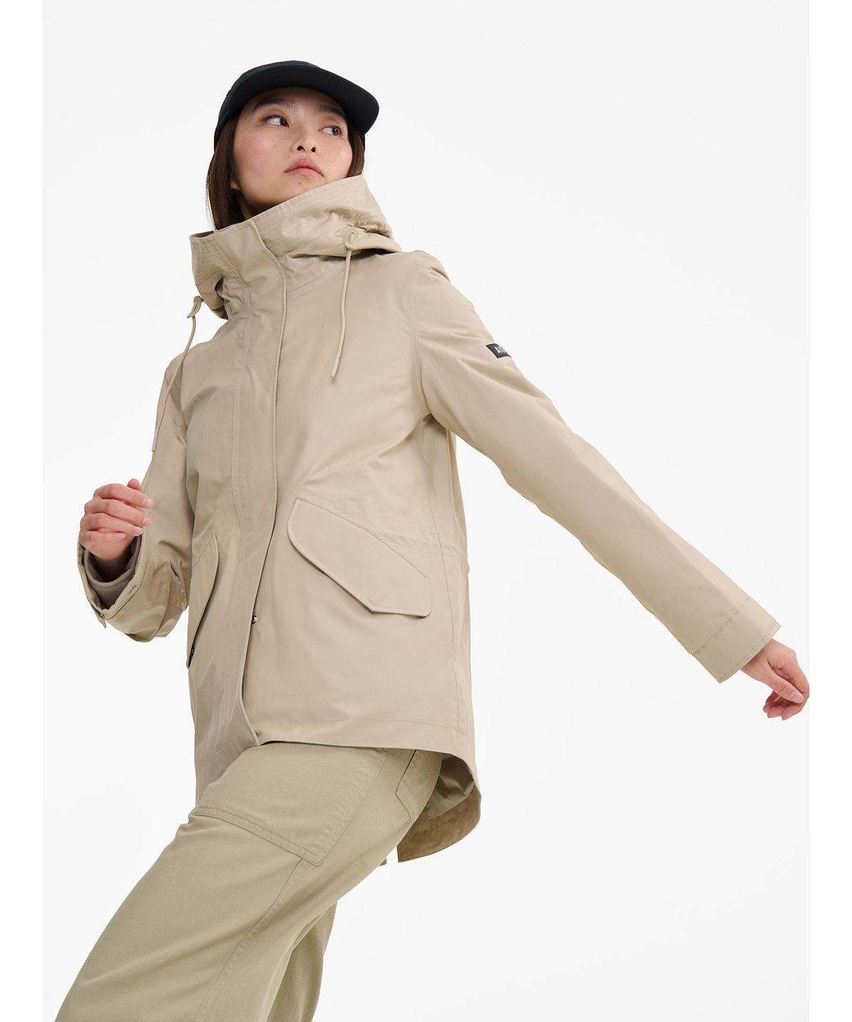 에이글(Aigle) 여성 MTD 미드기장 후드 점퍼 AIS24WOUT006BEI
