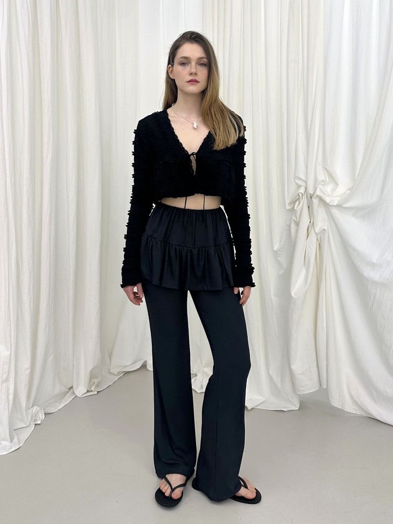FRILL RIBBON SKIRT PANTS / CHARCOAL