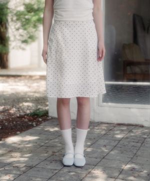 도트 플레어 미디스커트