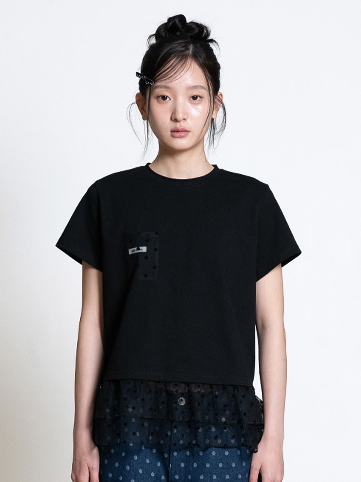 오피쉬(OAFISH) DOT RUFFLE POCKET T-SHIRT, BLACK