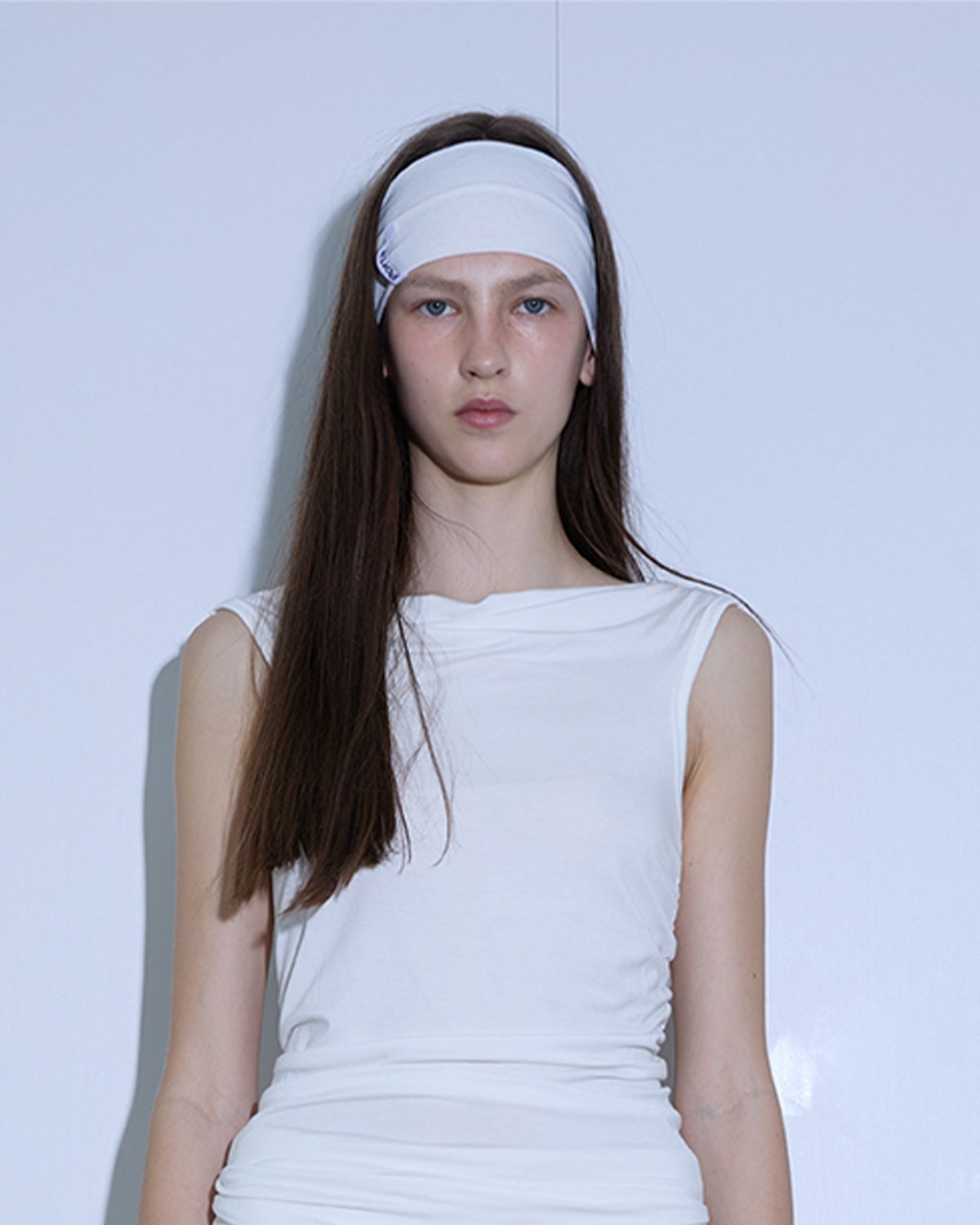 더포르타(THEPORTA) ESSENTIAL LOGO HAIR BAND, WHITE