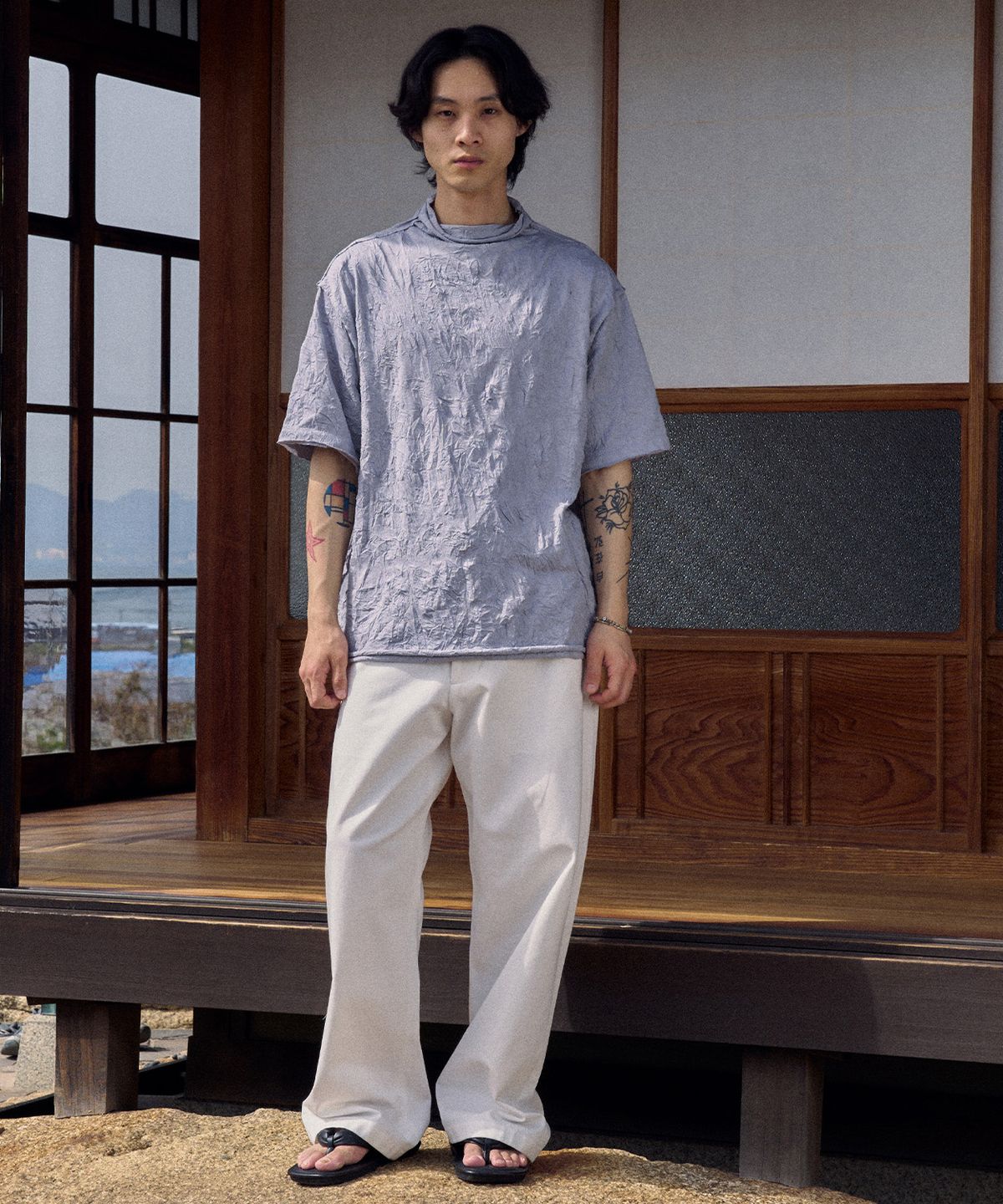 유스(YOUTH) Creased Mock-neck H/S T-shirt - Light Grey