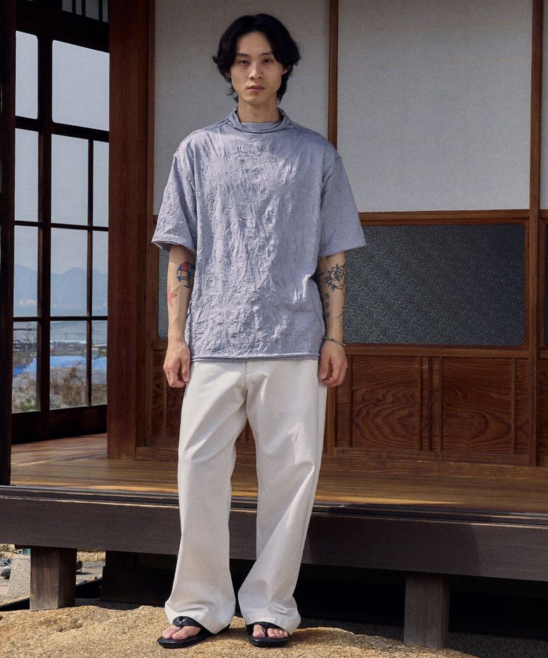 Creased Mock-neck H/S T-shirt - Light Grey