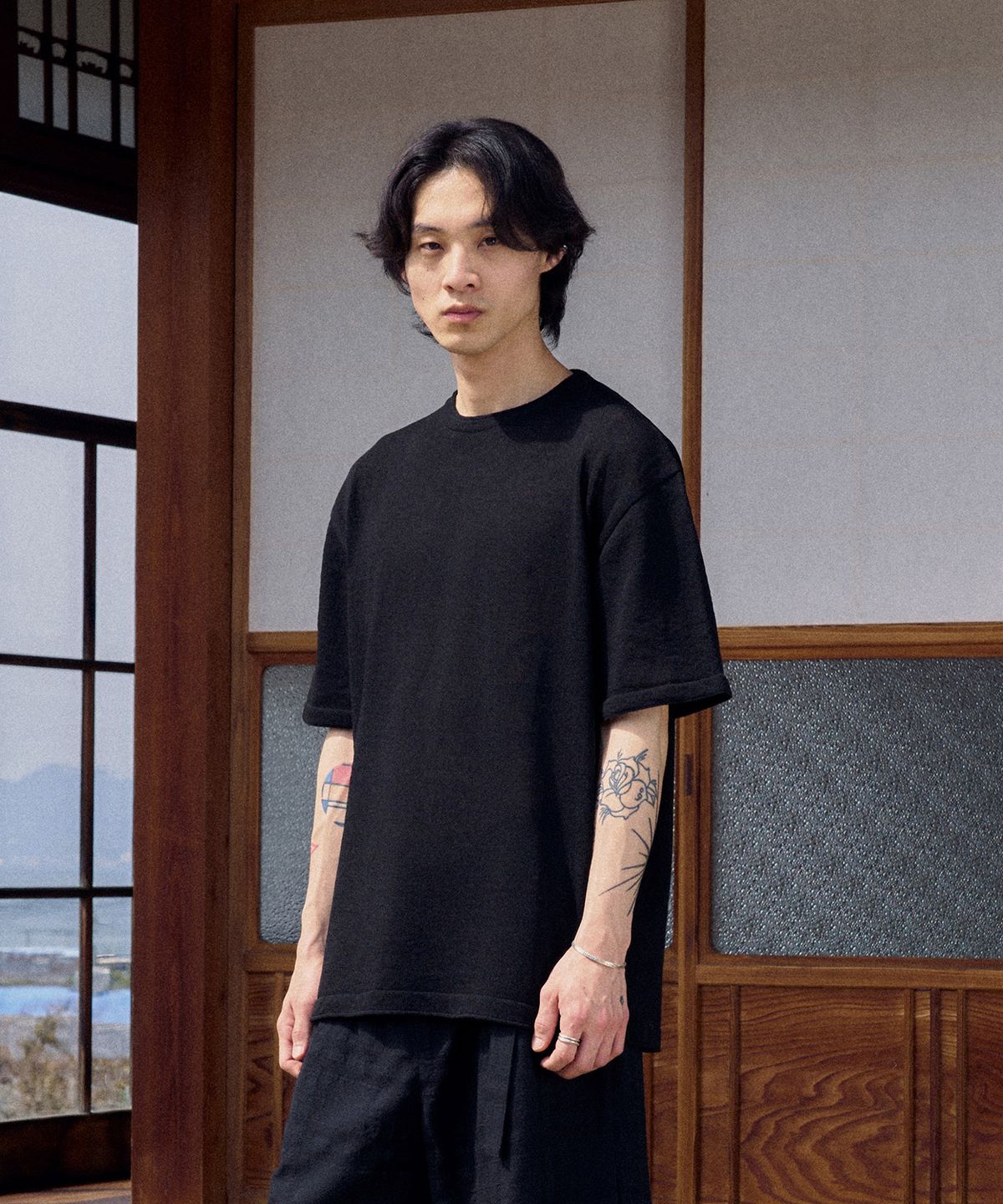 유스(YOUTH) Knit H/S T-shirt - Black