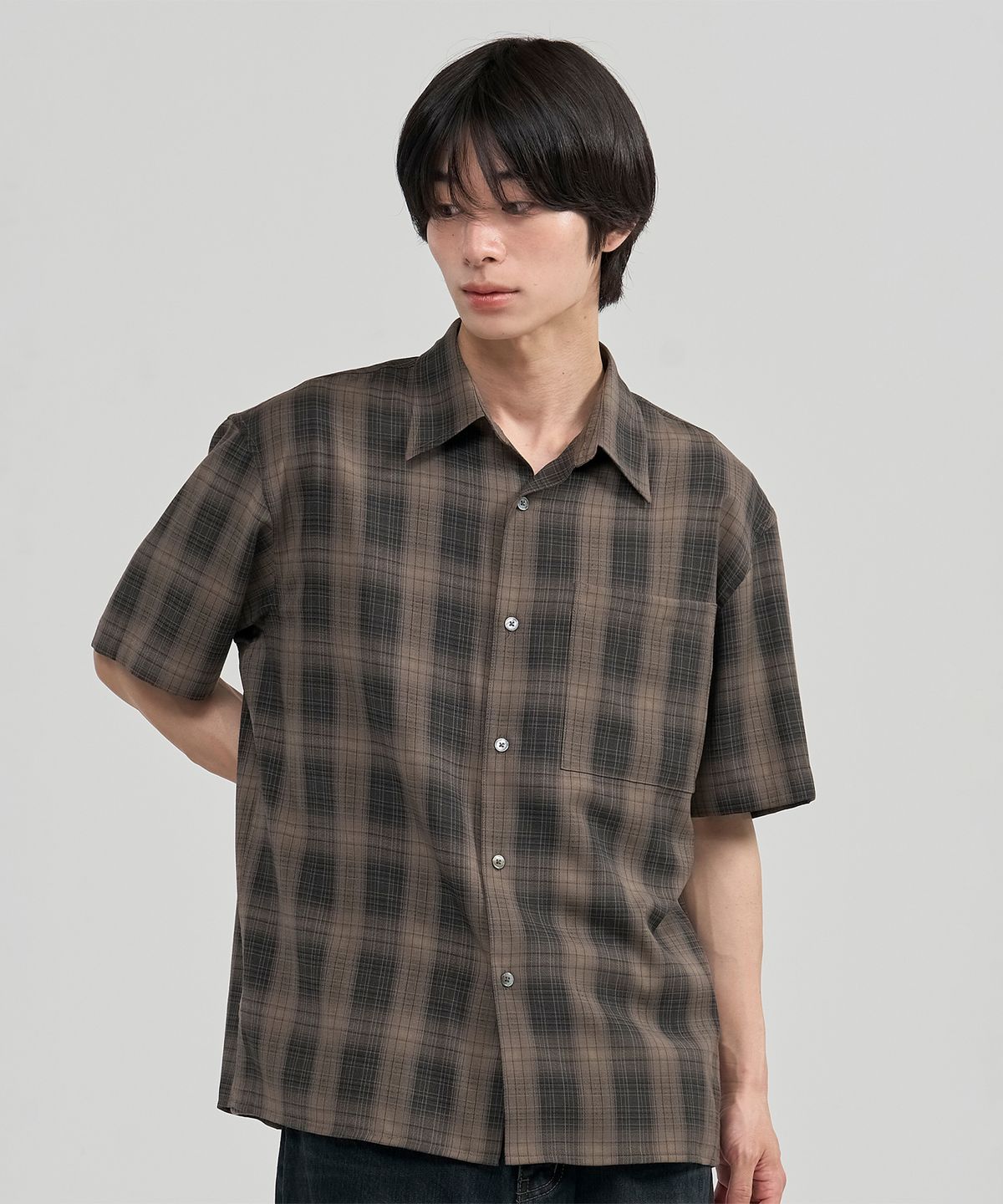 주앙옴므(JUAN HOMME) 루즈드 체크 하프 셔츠 (브라운)