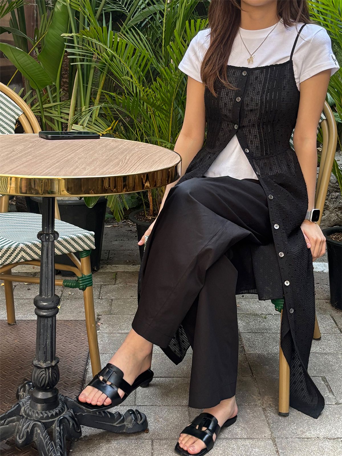 엘유브이엠(LUVM) SLEEVELESS LACE DRESS_BLACK