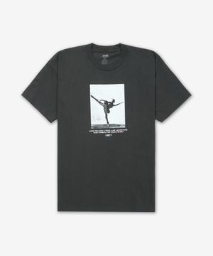 오베이 리얼 라이프 반소매 티셔츠 - 빈티지 블랙 / 165264090VBL