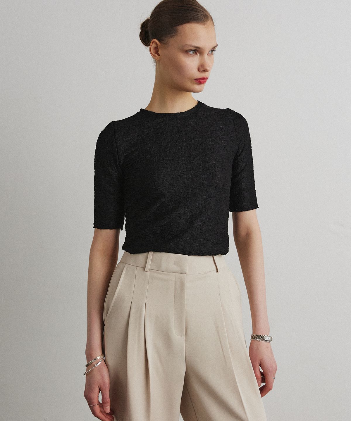아흐레(AHRE) SEREIN LACE T-SHIRT_BLACK