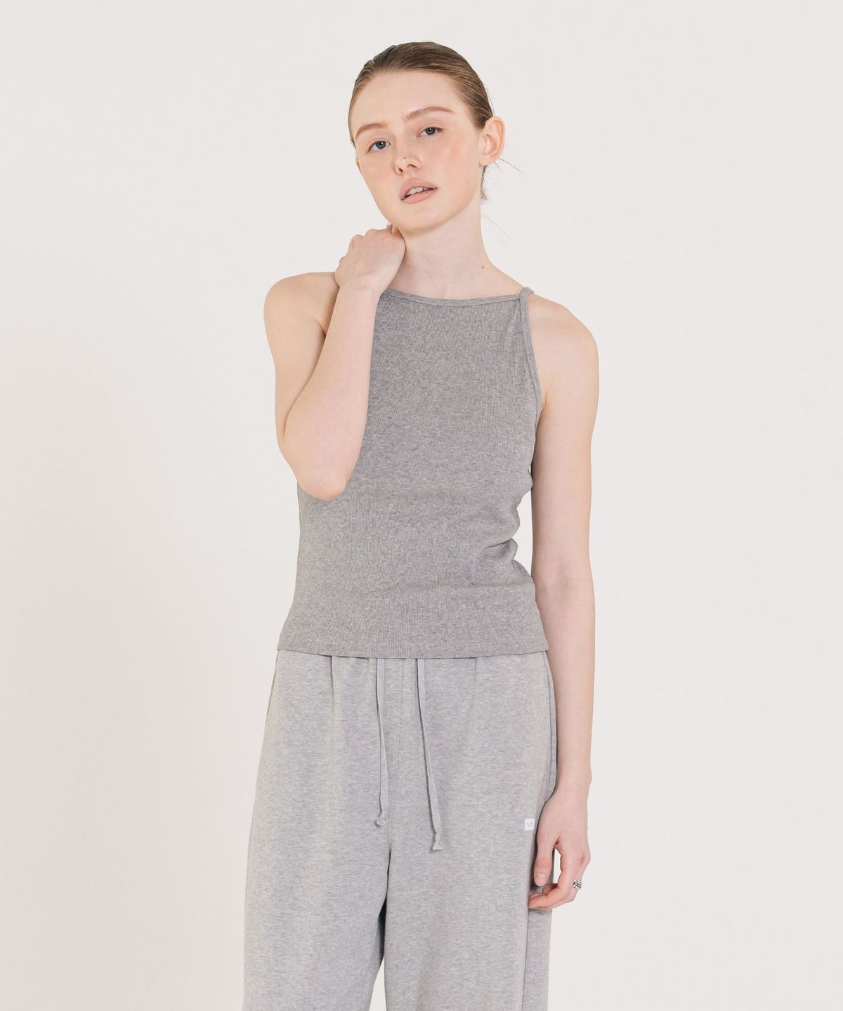 인지액티브(INJIACTIVE) Ribbed Boat neck sleeveless 그레이