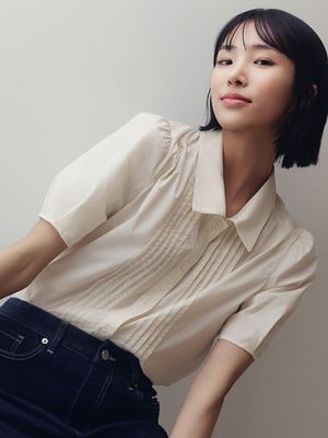 여성) 쿨터치 볼륨 소매 반팔 블라우스_MSF2WC2024