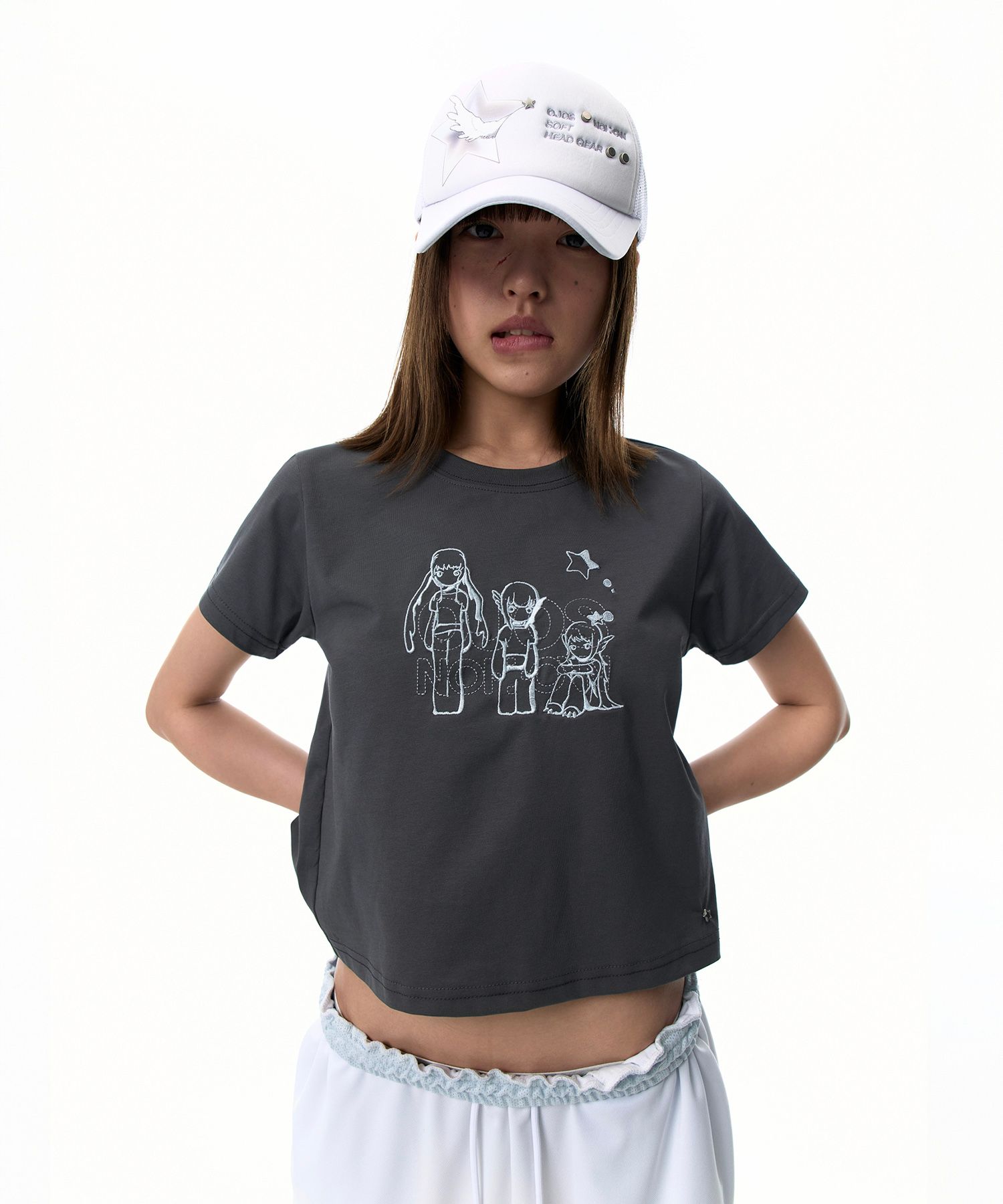 MUSINSA | OJOS OJOS x NOITOW SHU Graphic Crop T-shirt / Charcoal
