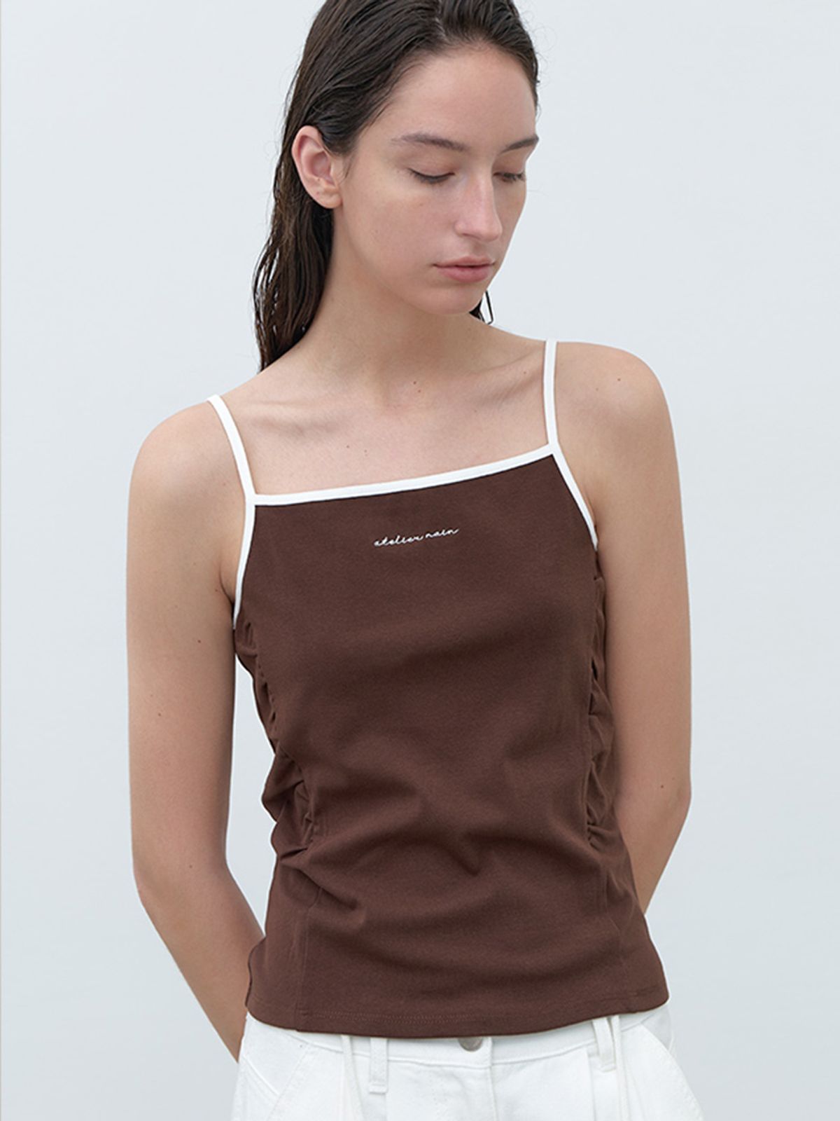 아틀리에 나인(ATELIER NAIN) ANN SHIRRING SLEEVELESS TEE(T-7045)