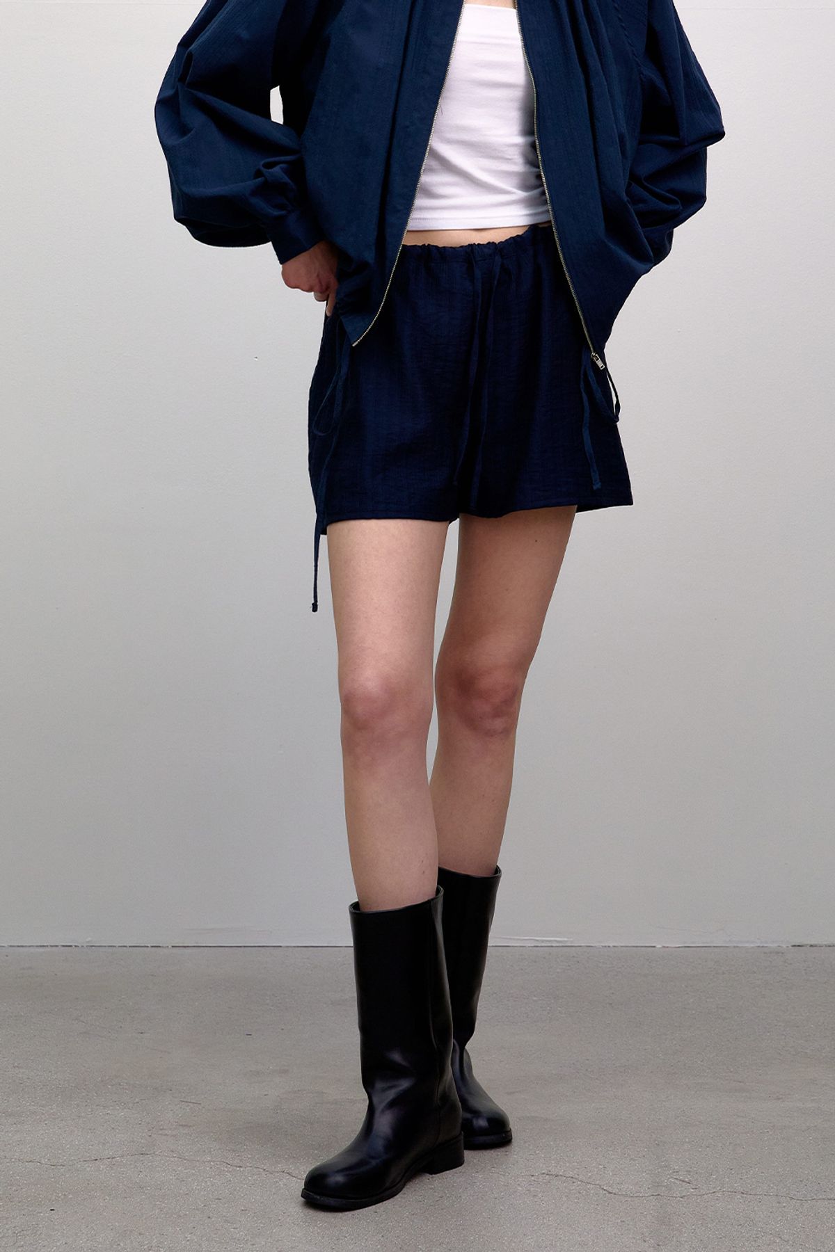 오브오브(OVEOF) Judy Lace Shorts_Navy