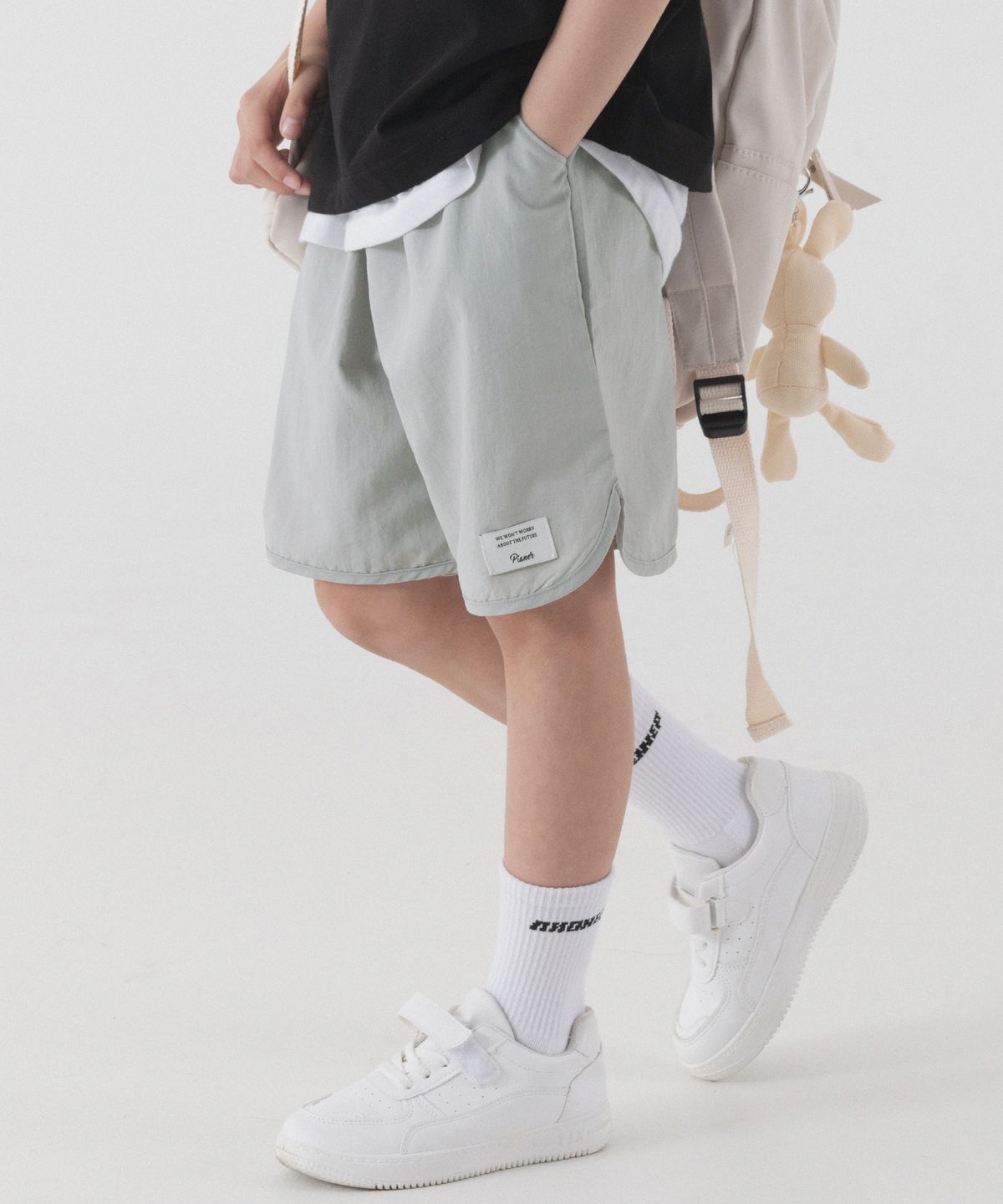 피아네르 키즈(PIANER KIDS) 나일론 스티치 트임 쇼츠 (연그레이)