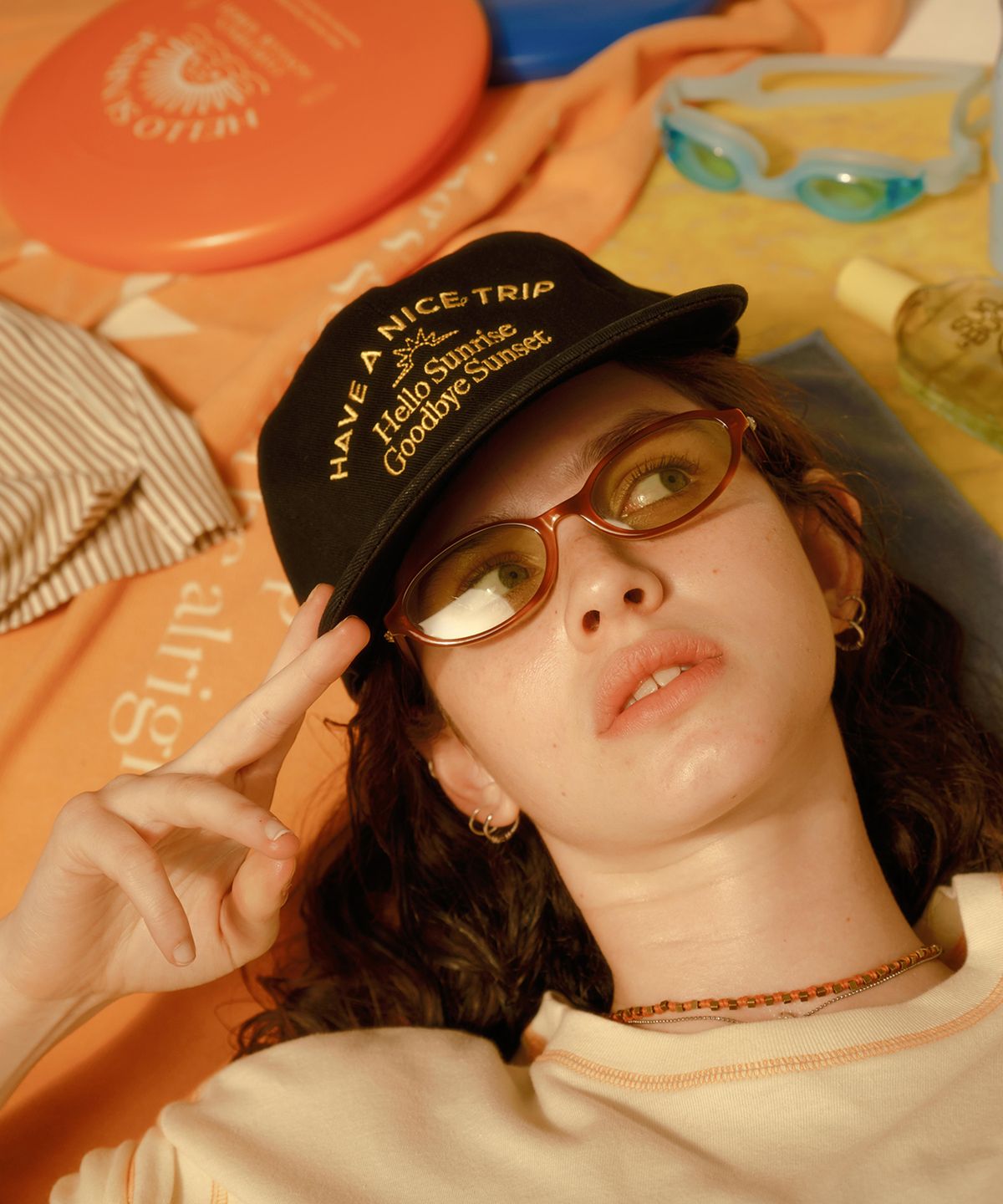 헬로 선라이즈(HELLO SUNRISE) Washed Typo Arch Logo 6panel Cap_Black