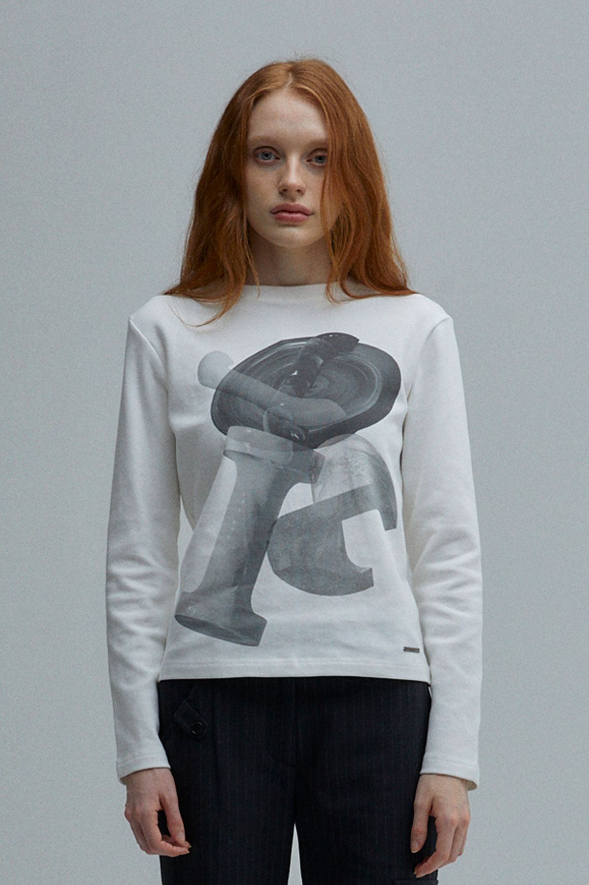 이지킴(EZKIM) GEOMETRY SLEEVE T-SHIRT
