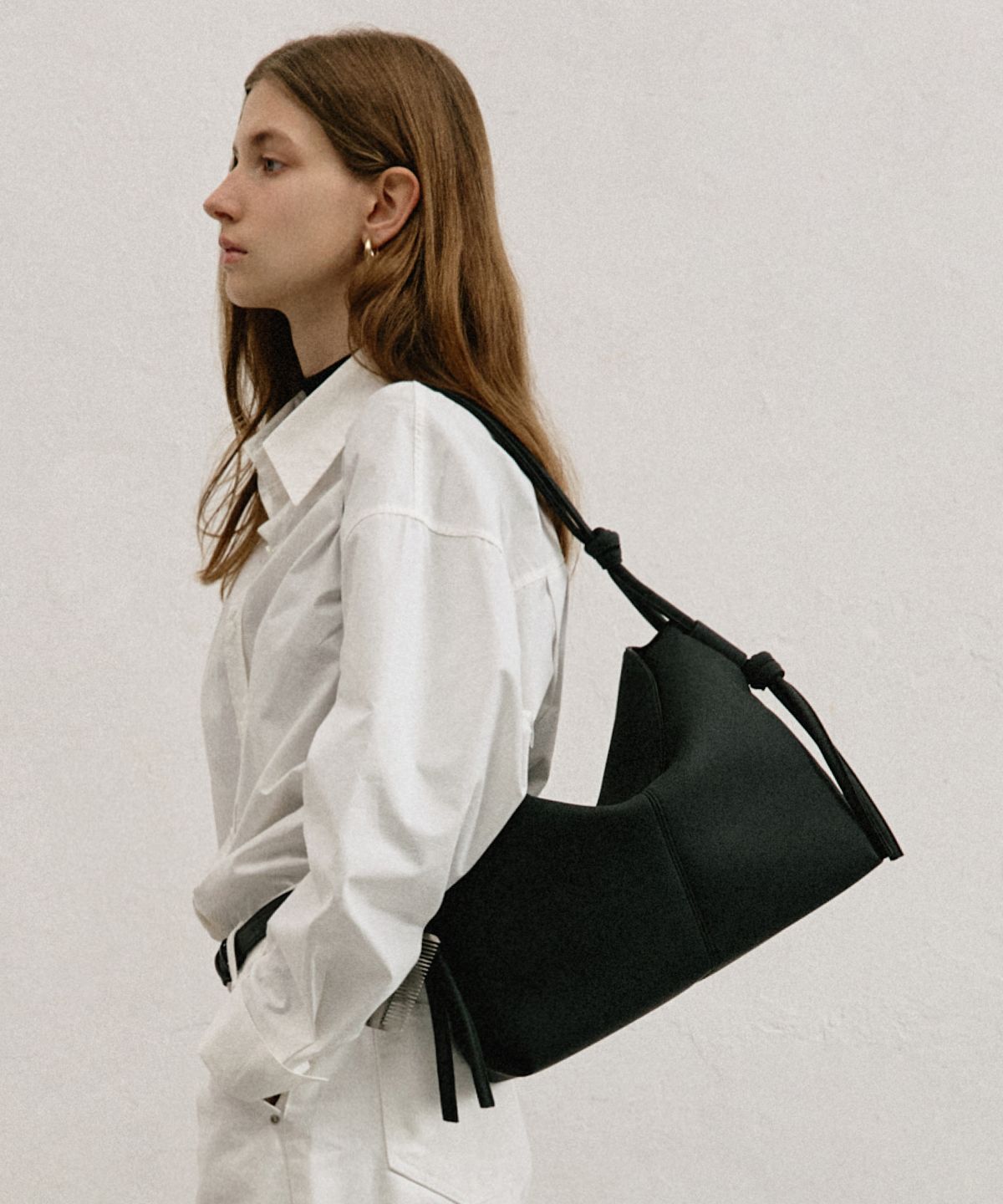 모어모르(MOREMORR) nodi bag 호보백 black
