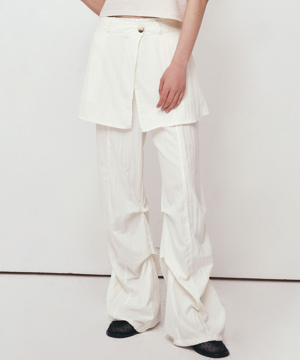 닉앤니콜(NICK&NICOLE) LAYERED SKIRT PANTS_IVORY