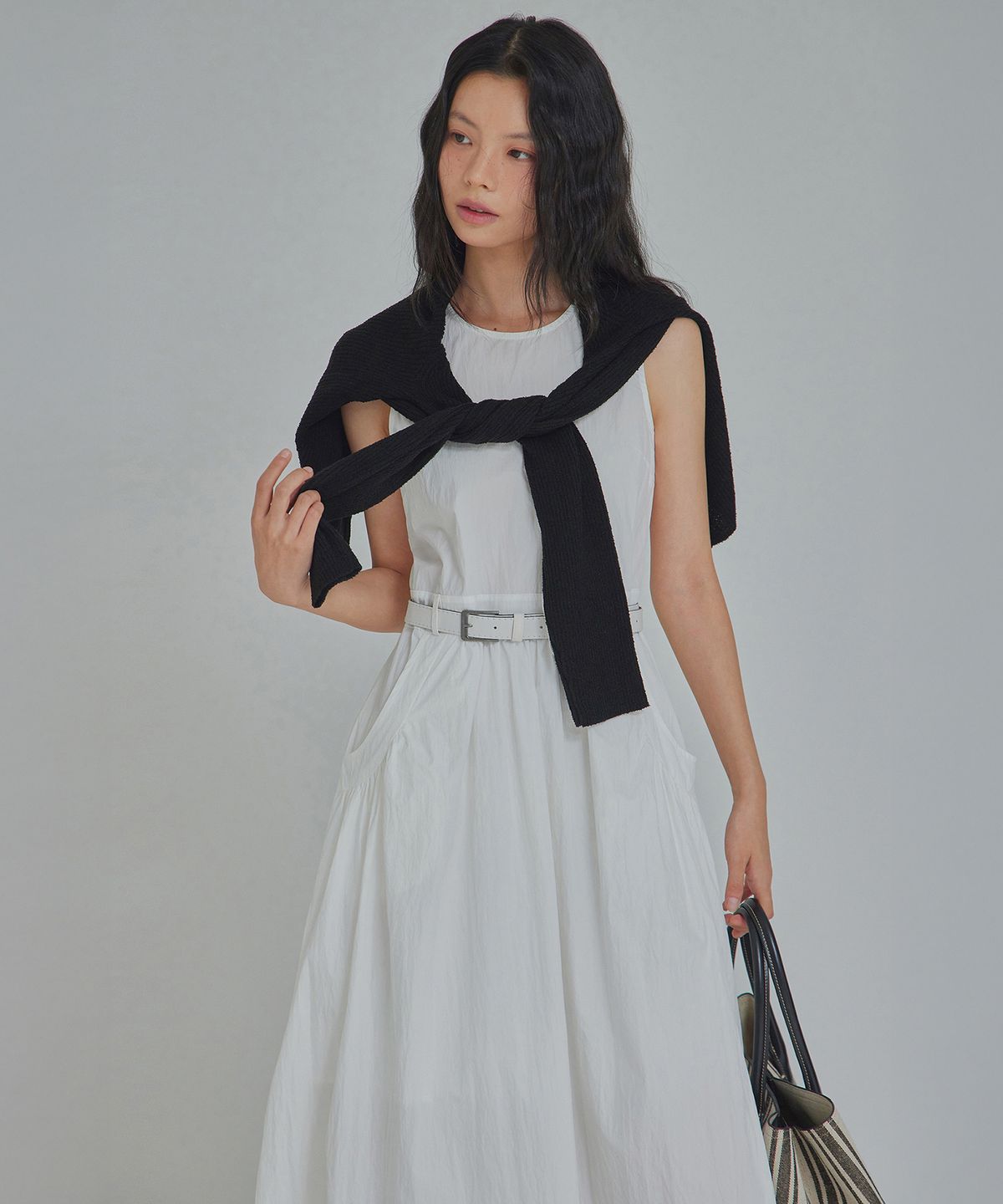 탑걸(TOPGIRL) SLEEVELESS FLARED DRESS WITH BELT_T513DS503