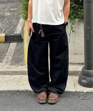 새들 커브드 치노 팬츠 : 3컬러