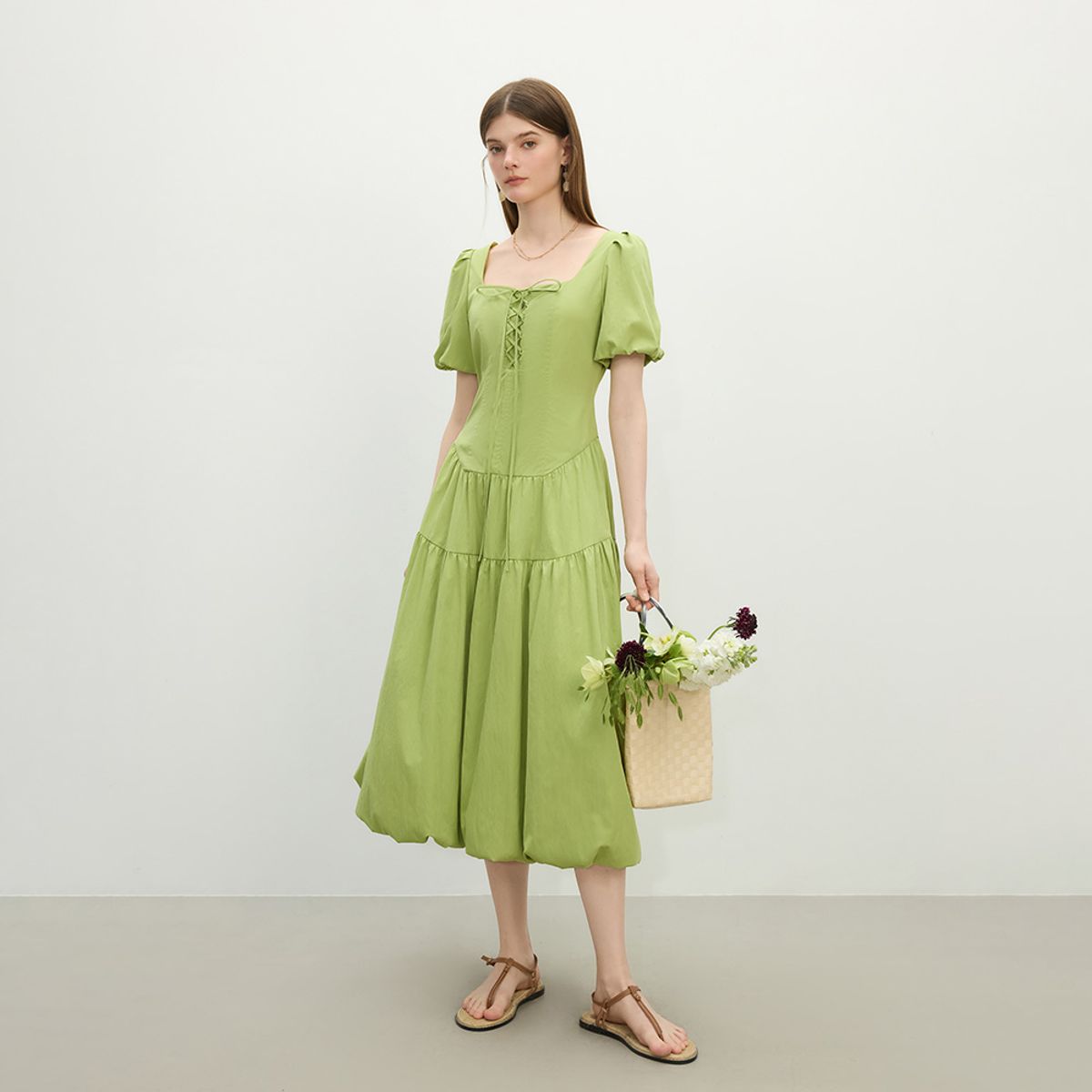 웬스데이딜라잇(WEDNESDAY DELIGHT) WD_Strap puff sleeve dress