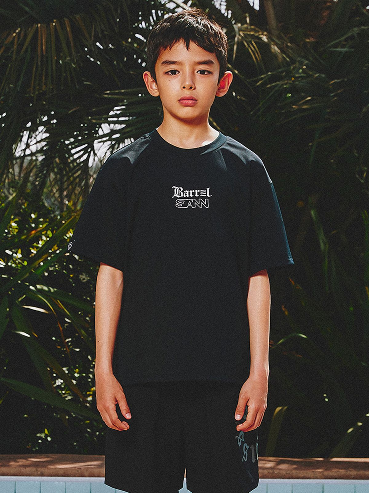 배럴(BARREL) SANN 키즈 루즈핏 반팔 래쉬가드 블랙 (B5SKWRG352BLK)