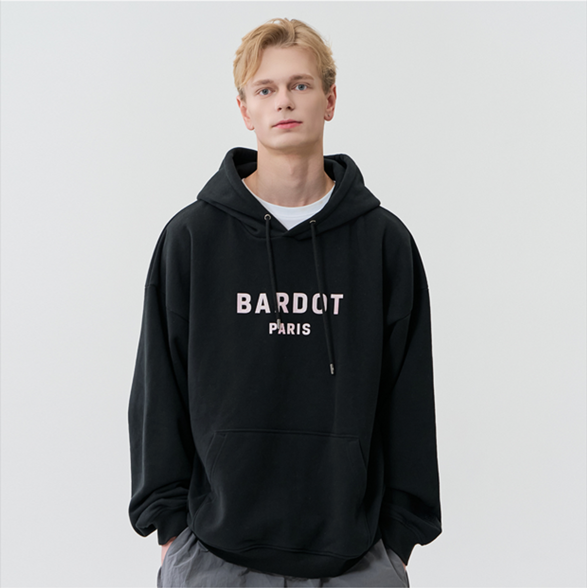 바르도(BARDOT) COTTON NEON LOGO HOODIE
