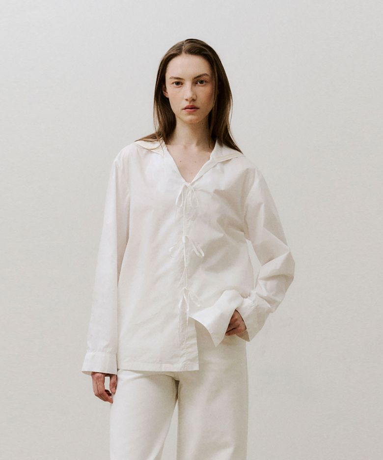 SAILOR COLLAR FRONT TIE SHIRT (WHITE)