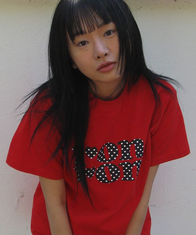 ベーシック人気【ronron】HEART LOGO BASIC FIT T SHIRT★3色 MUSINSA | RONRON HEART LOGO BASIC FIT T SHIRT RED