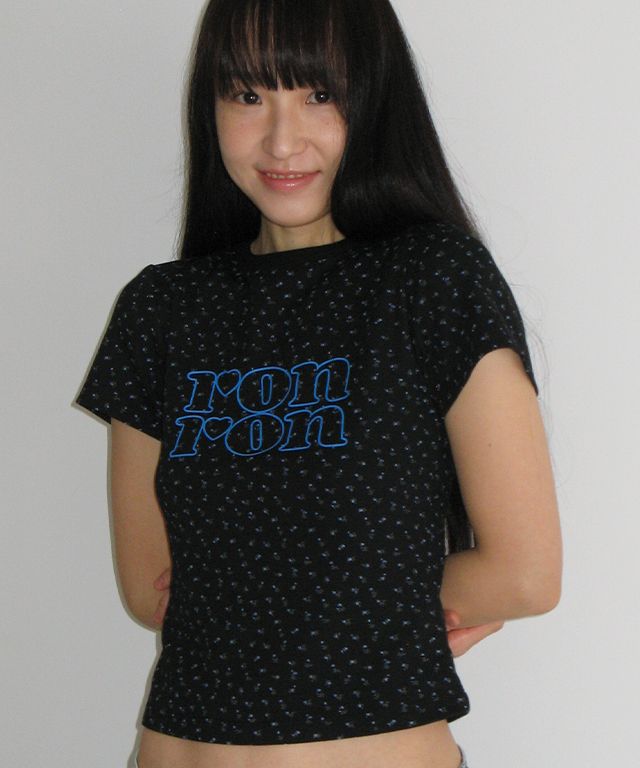 ★RONRON★FLORAL LOGO SLIM CROP T SHIRT★ MUSINSA | RONRON FLORAL LOGO SLIM CROP T SHIRT BLACK