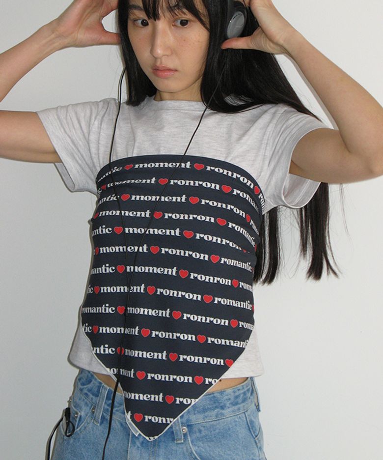 ALL OVER PRINT BANDANA TOP BLACK