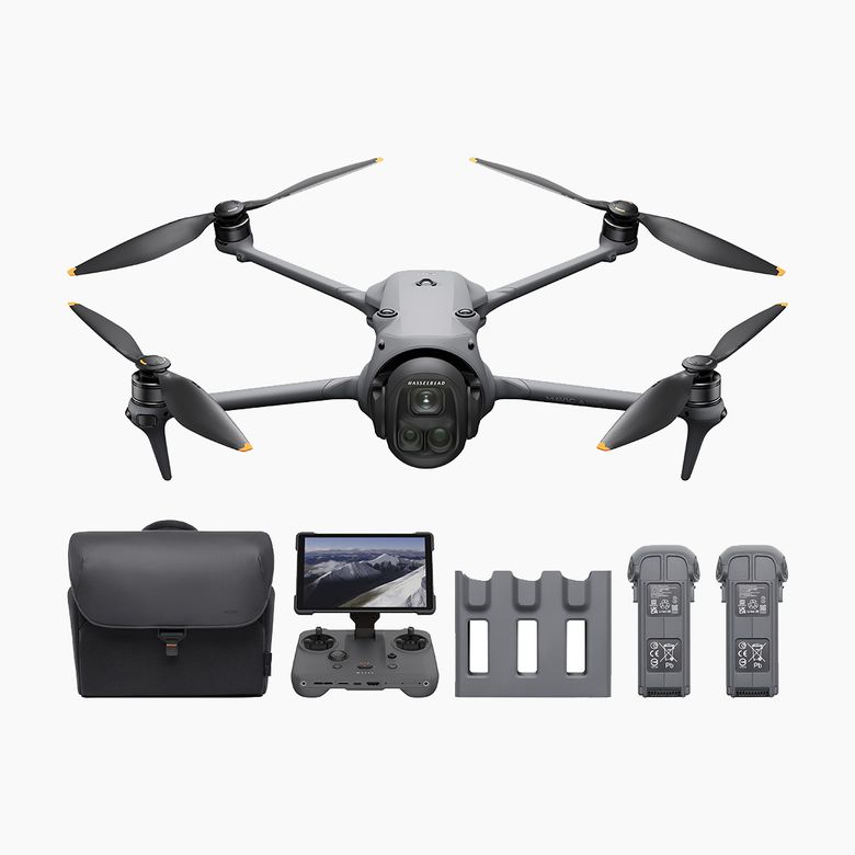 Mavic 4 Pro 512GB 크리에이터 콤보 (DJI RC Pro 2 포함)