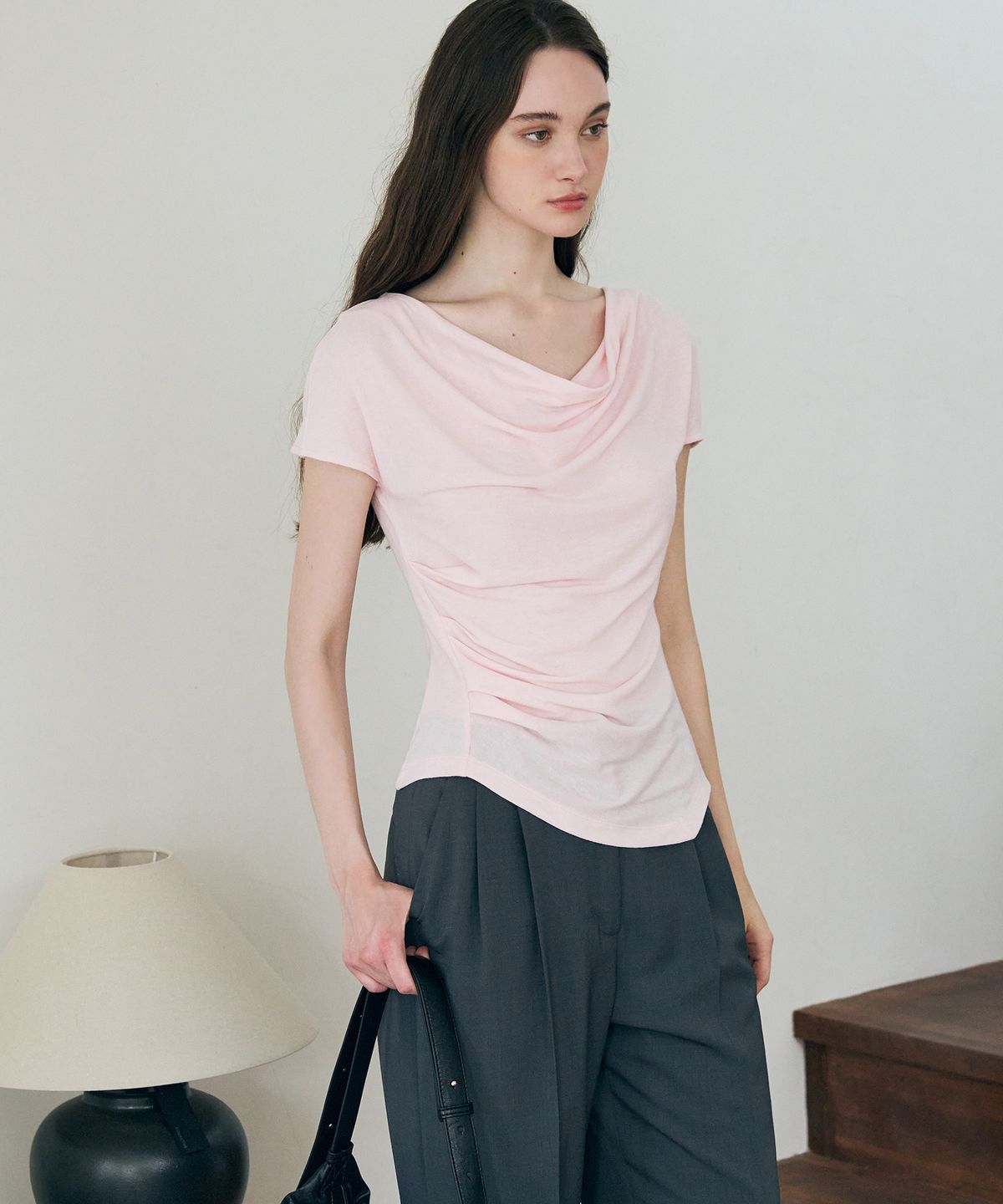드로우핏 우먼(DRAWFIT WOMEN) 언발란스 턱 드레이피 티셔츠 [PINK]