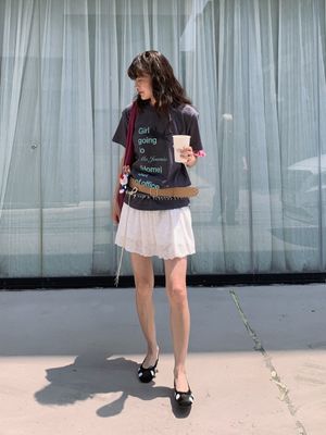 M STRAWBERRY SHORT SLEEVE T-SHIRT_CHARCOAL