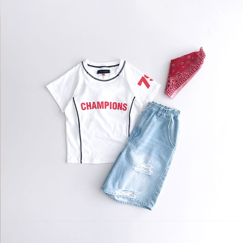 라인 티셔츠