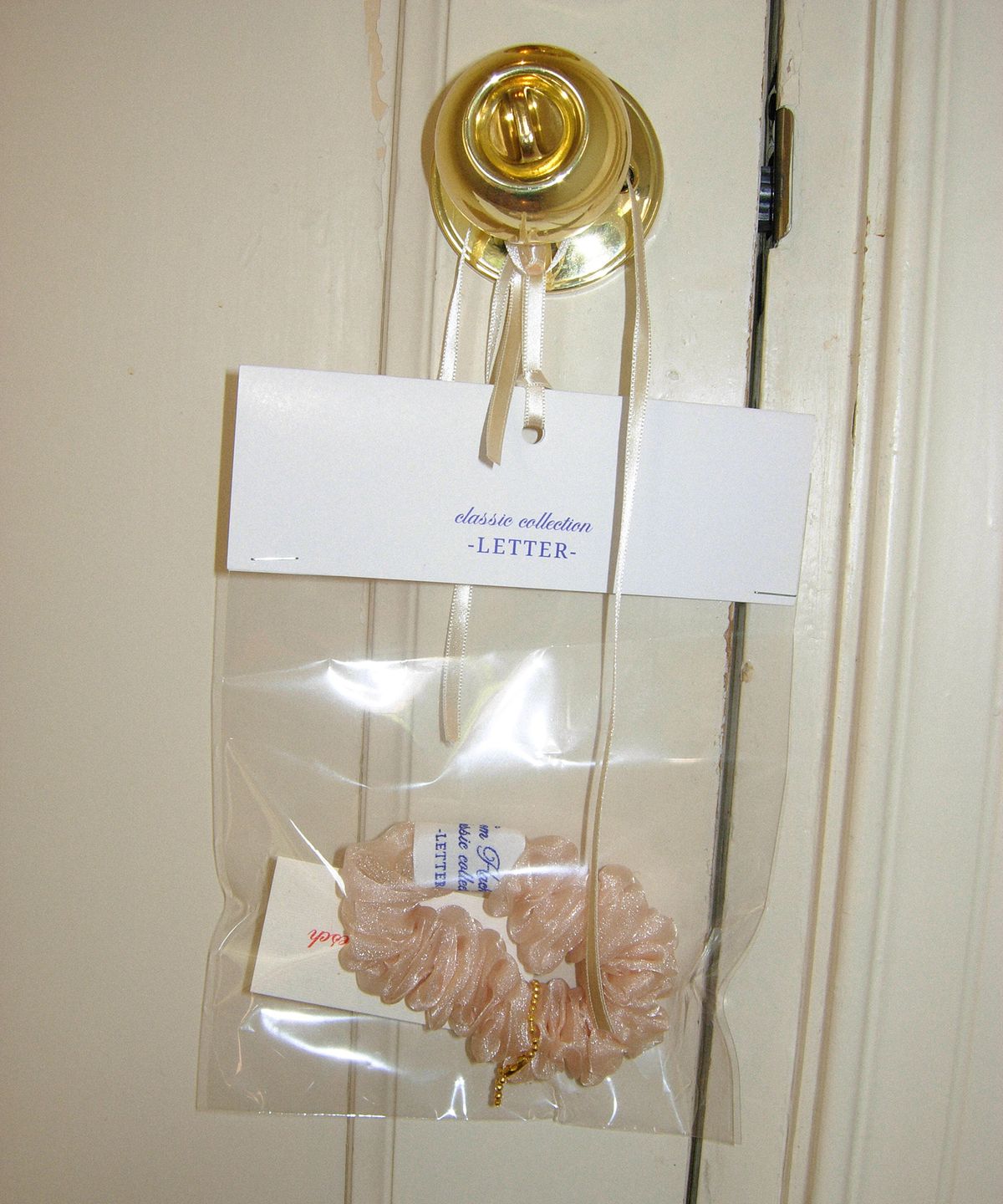 하케쉬(HACKESCH) Pluto Scrunchie_Apricot