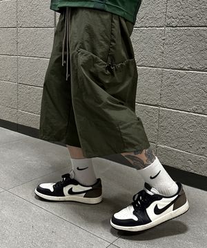 나일론 포켓 버뮤다 팬츠 (카키)