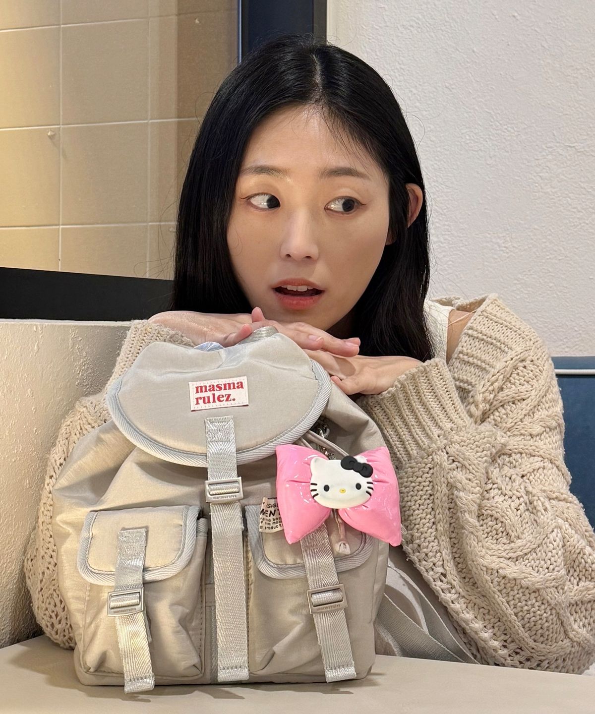 마스마룰즈(MASMARULEZ) mini ver. Glossy belted flap backpack_Light gray