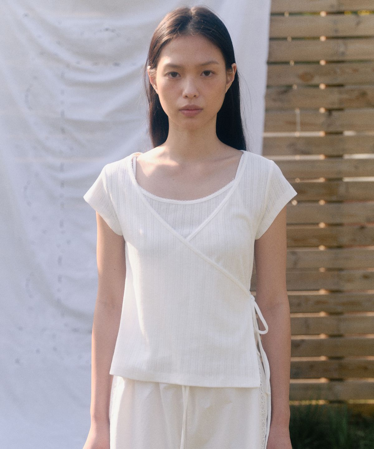 베이오드(BAIE OUD) eyelet sleeveless set top_white