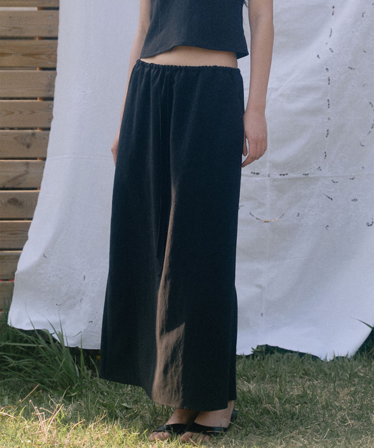 베이오드(BAIE OUD) Tencel string long skirt_black