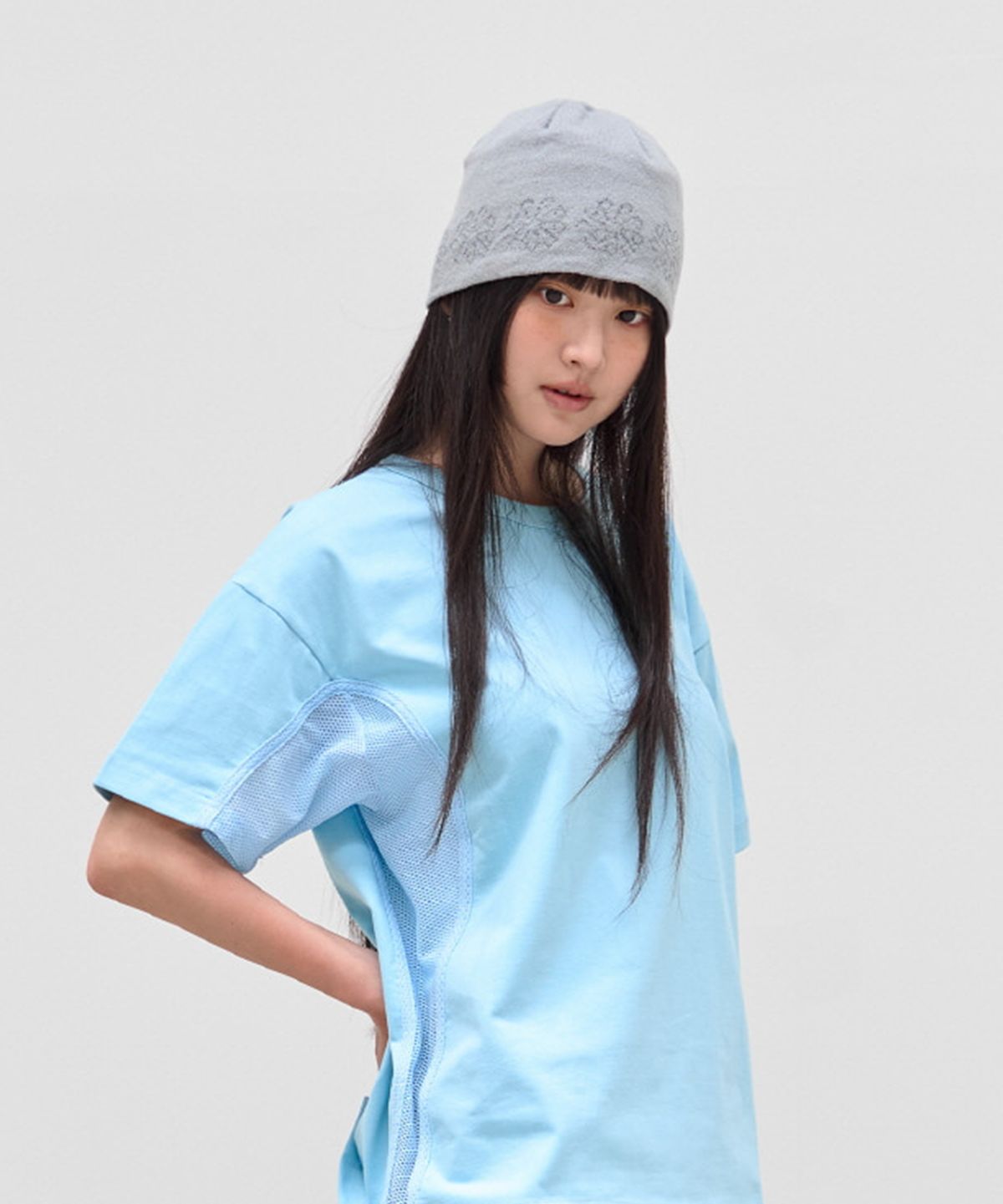 9999아카이브(9999ARCHIVE) Linking Flower Jacquard Beanie