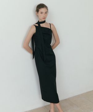 Dissymmetry Slip Dress (black)