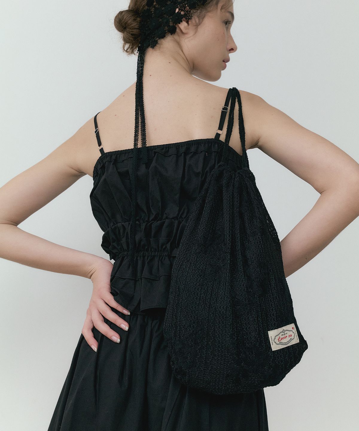 루시르주(LUCIR ZU) Wildflower Lace String Backpack (black)
