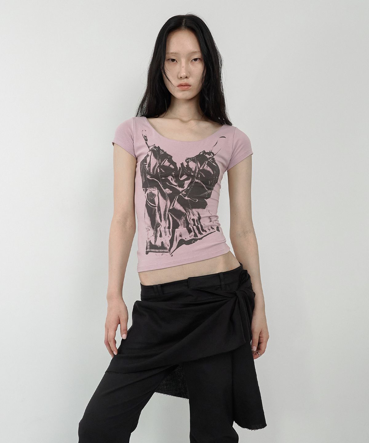 나체(NACHE) SLIP X-RAY PRINTED T-SHIRT DUSTY PINK