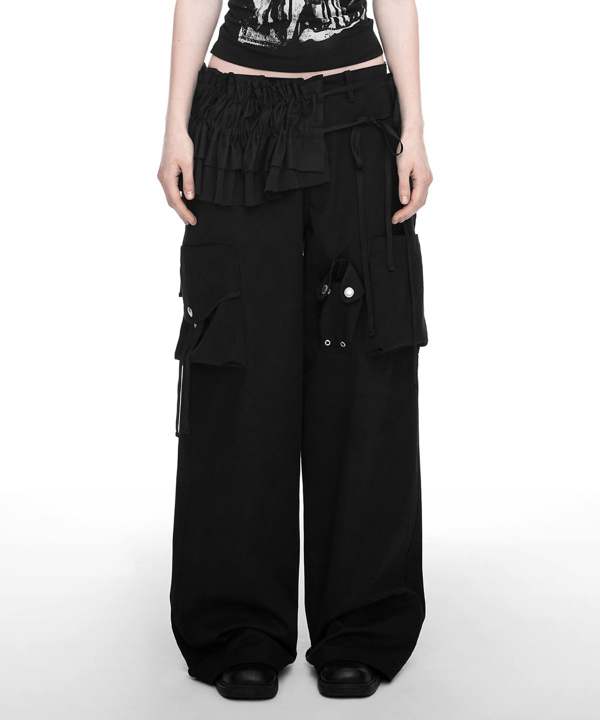 나체(NACHE) STRAP WIDE CARGO PANTS (UNISEX) BLACK